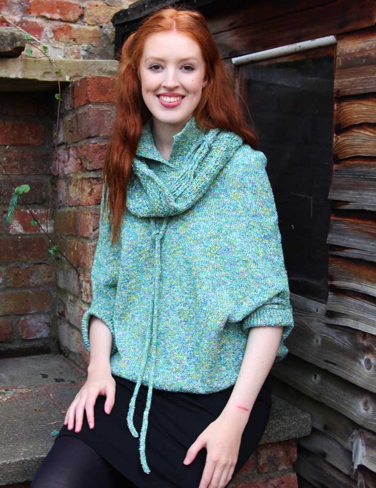 Mistletoe Poncho Machine Knitting Pattern – Knitting Utopia
